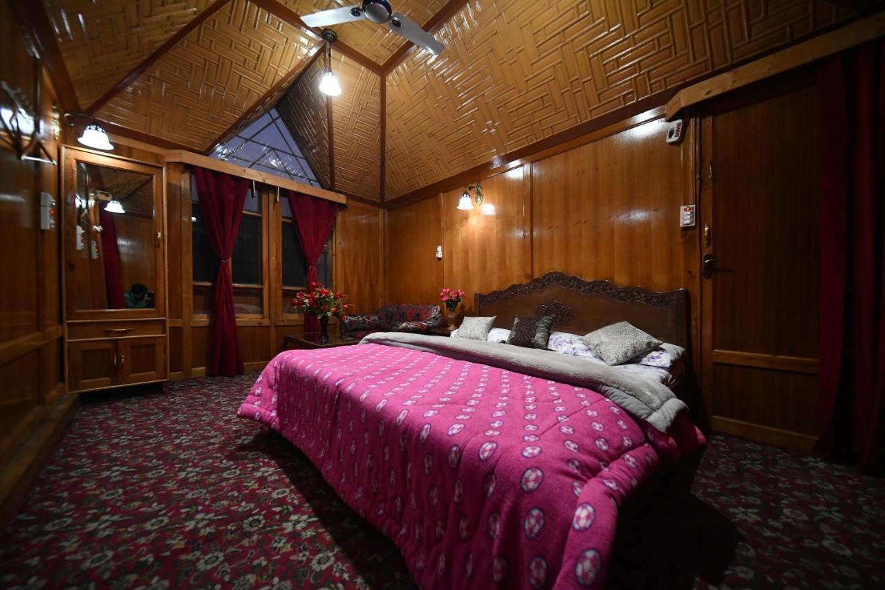Goona Palace Houseboats 4*